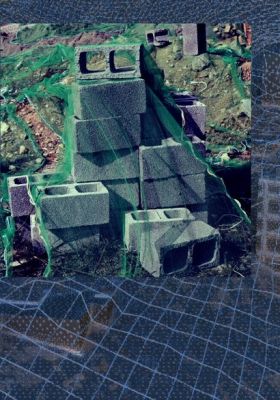 Rock and Cliff :The Geological Surface of Horn Town