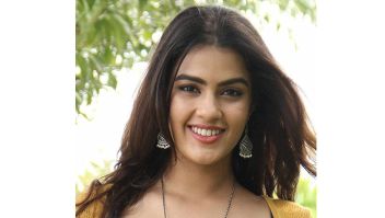 Kavya Thapar